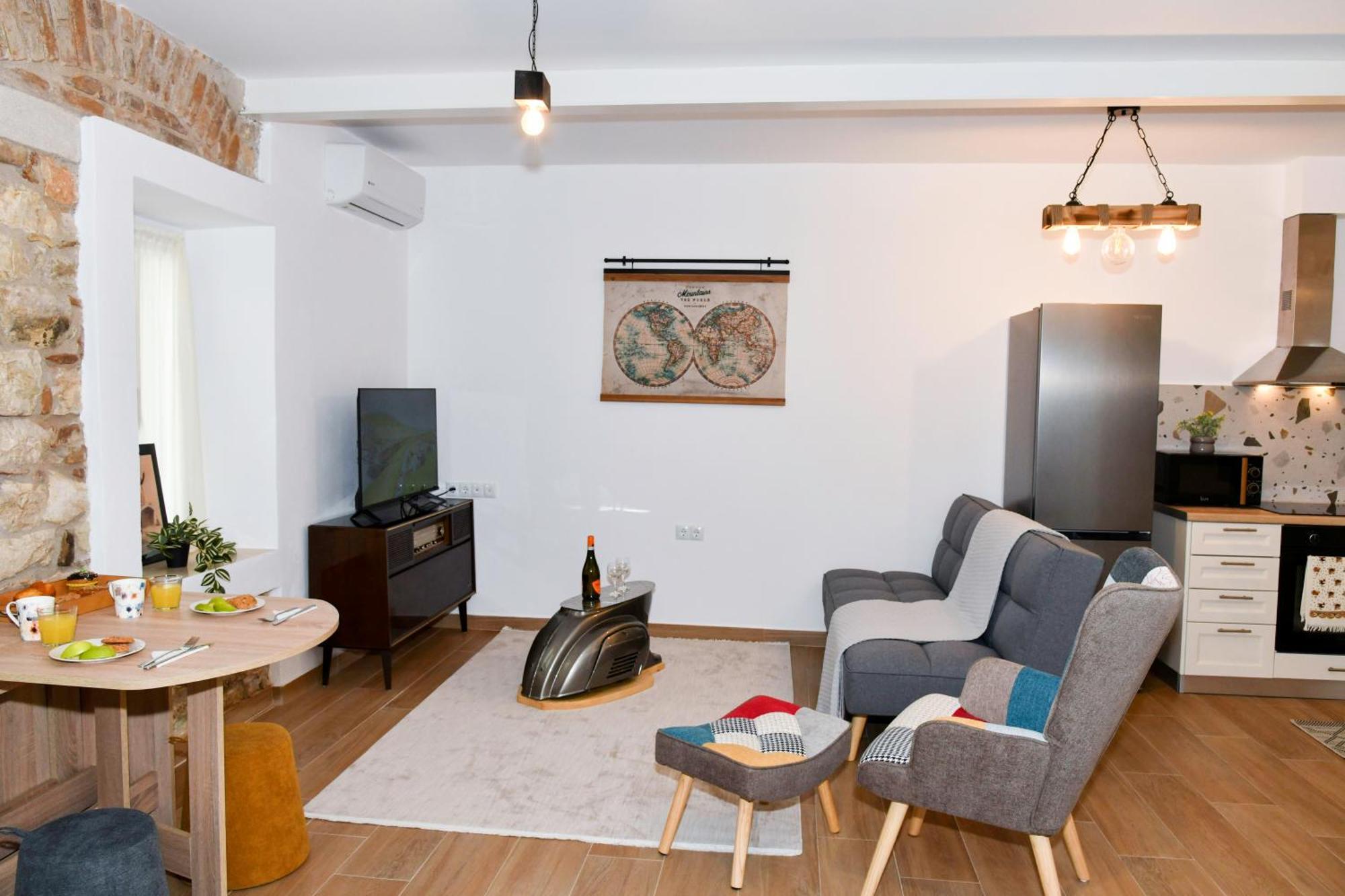 Captain Theo'S Modern Apartment Maria เลฟคิมมี ภายนอก รูปภาพ