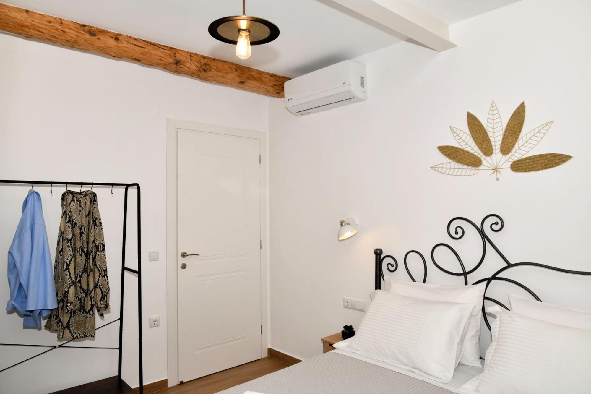 Captain Theo'S Modern Apartment Maria เลฟคิมมี ภายนอก รูปภาพ