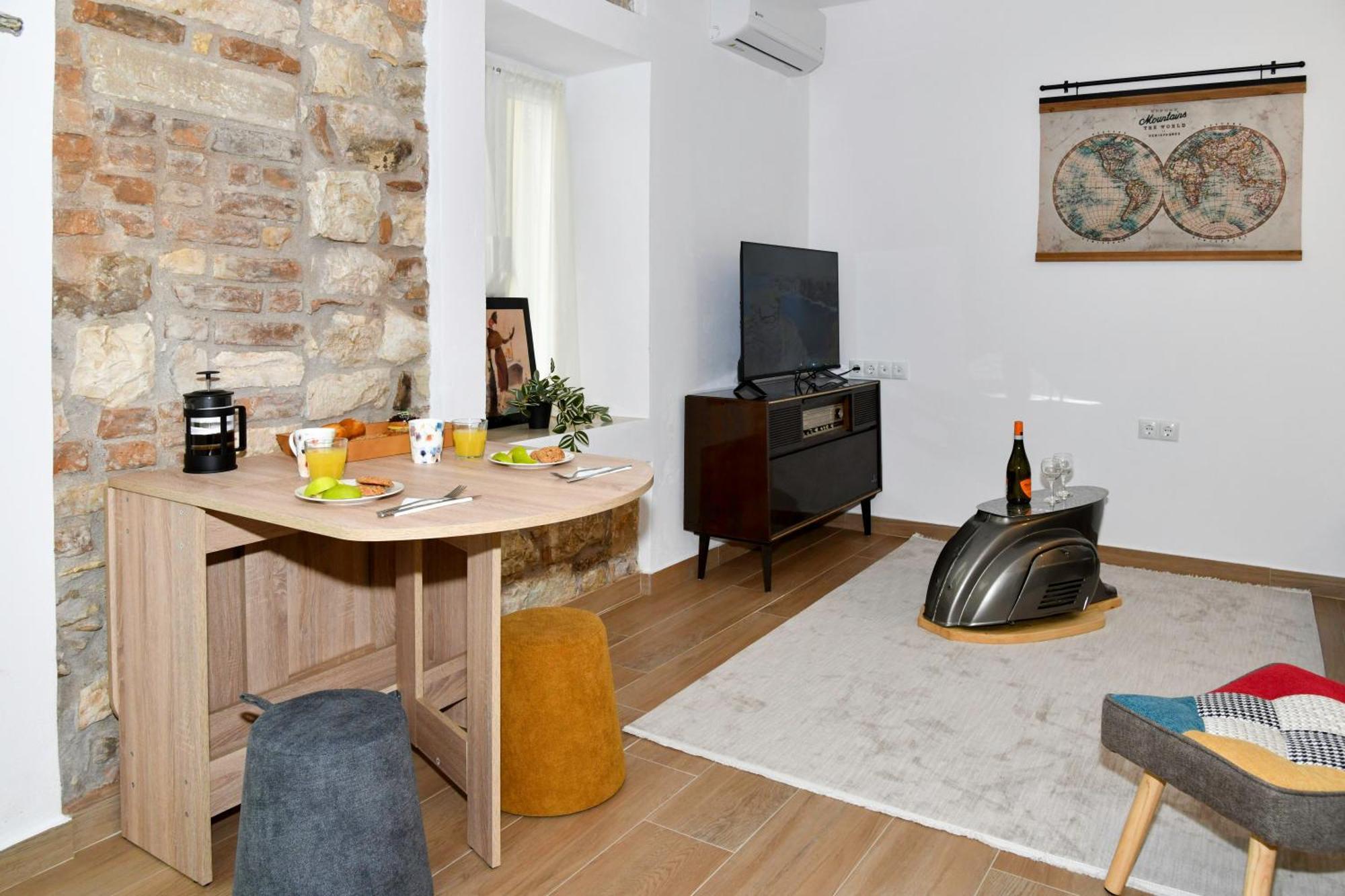 Captain Theo'S Modern Apartment Maria เลฟคิมมี ภายนอก รูปภาพ