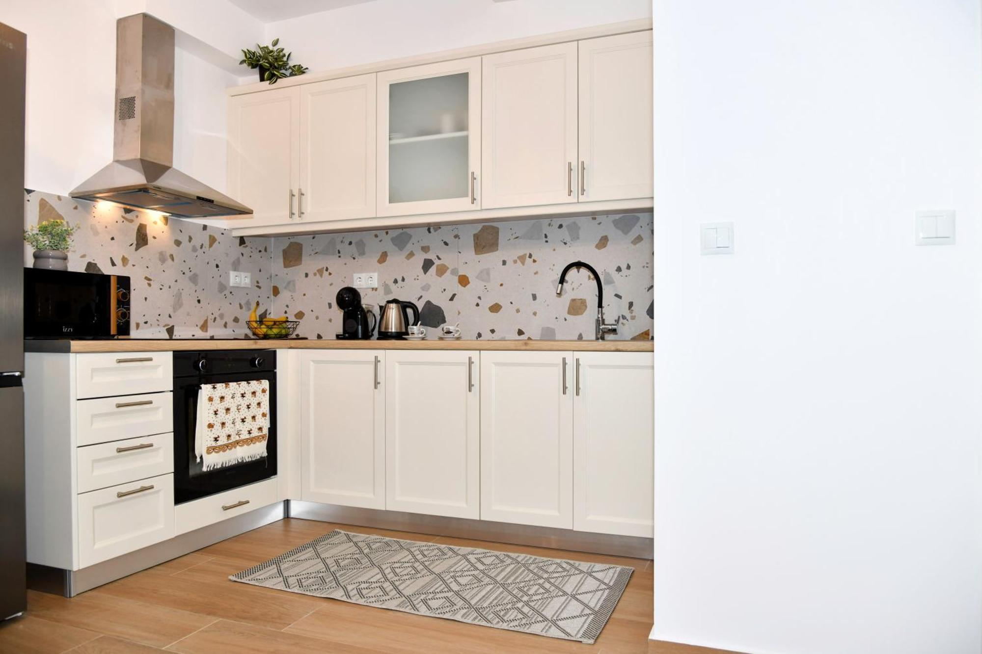 Captain Theo'S Modern Apartment Maria เลฟคิมมี ภายนอก รูปภาพ